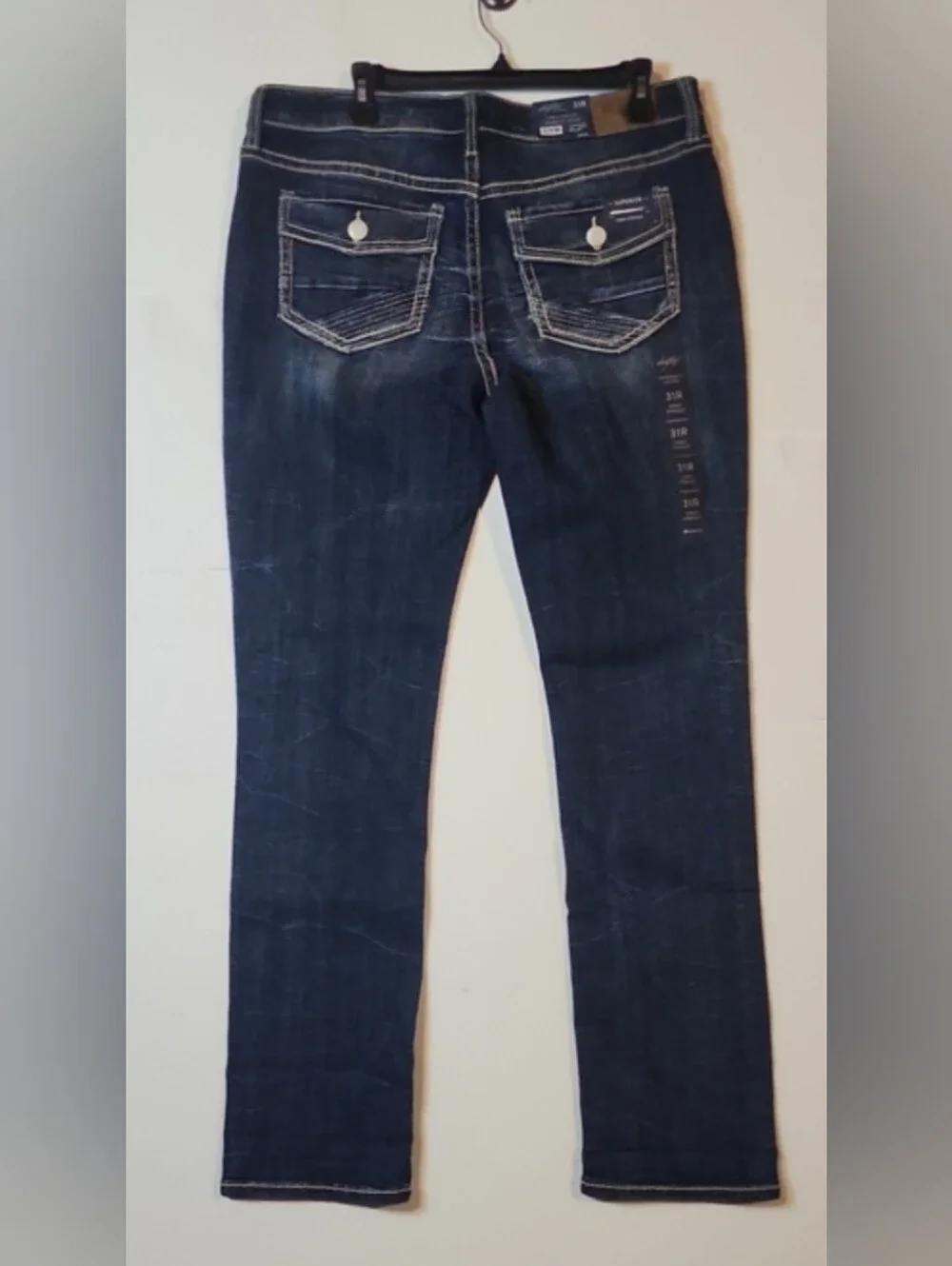 Daytrip Virgo Straight Jeans NWT Size 31